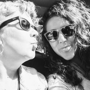 Meet your Posher, Naneva